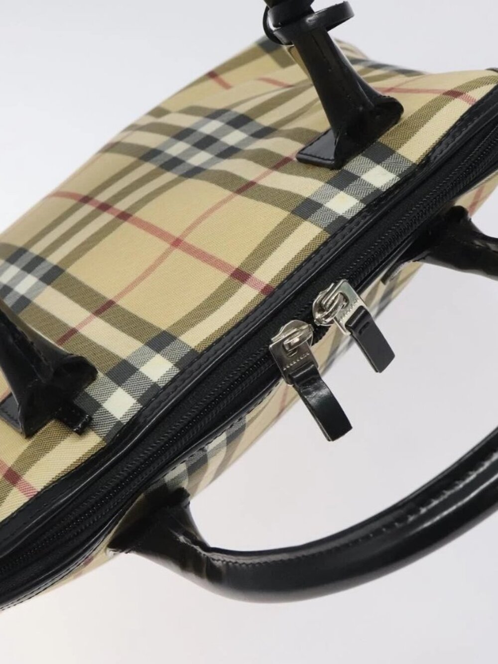 BURBERRY Nova Check Hand Bag PVC Beige Silver Auth 127268 - Picture 7 of 16
